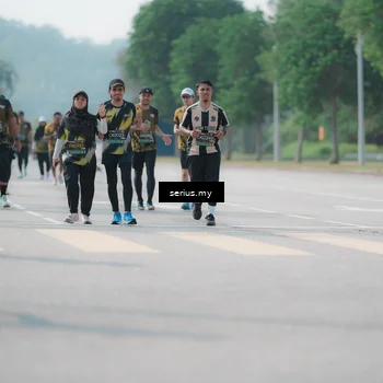 Runner Photo 6441076