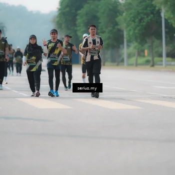 Runner Photo 6441081