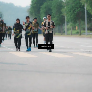 Runner Photo 6441083