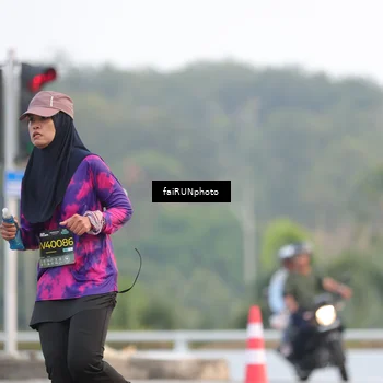 Runner Photo 6441084