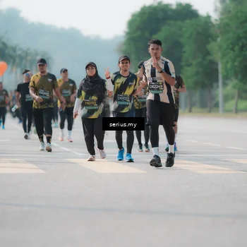Runner Photo 6441101