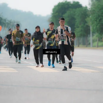Runner Photo 6441104