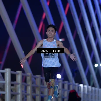 Runner Photo 6441105