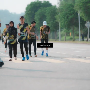 Runner Photo 6441106
