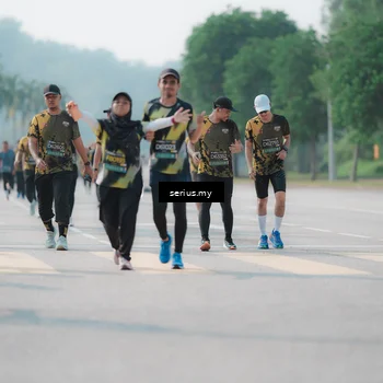 Runner Photo 6441110