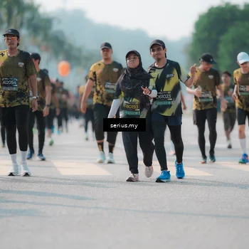 Runner Photo 6441124
