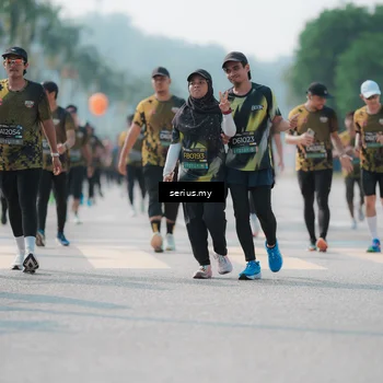 Runner Photo 6441125