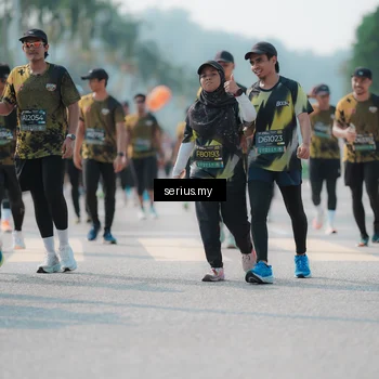 Runner Photo 6441138