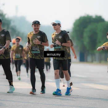 Runner Photo 6441139