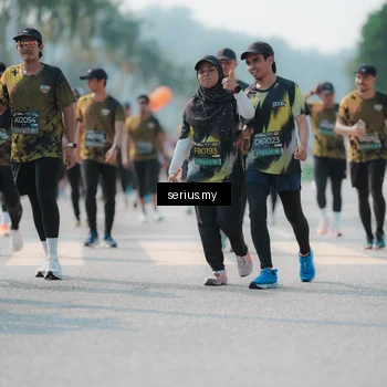 Runner Photo 6441141
