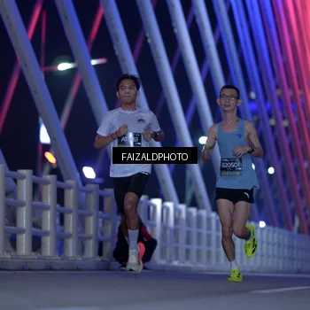 Runner Photo 6441148