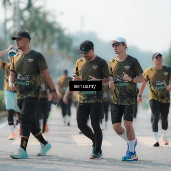 Runner Photo 6441151