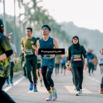 Runner Photo 6441153