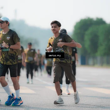 Runner Photo 6441157