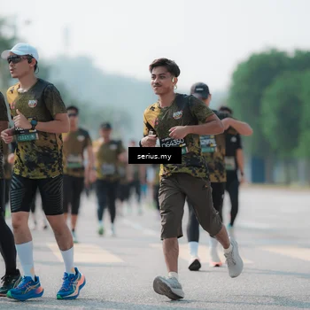 Runner Photo 6441159