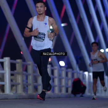Runner Photo 6441191