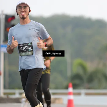 Runner Photo 6441198