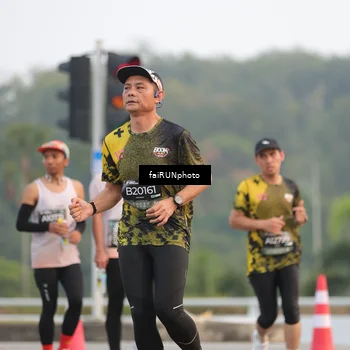 Runner Photo 6441224