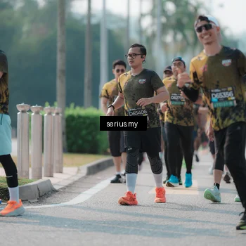Runner Photo 6441235