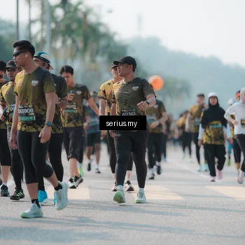 Runner Photo 6441237