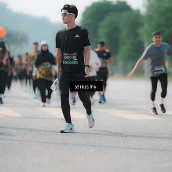 Runner Photo 6441241