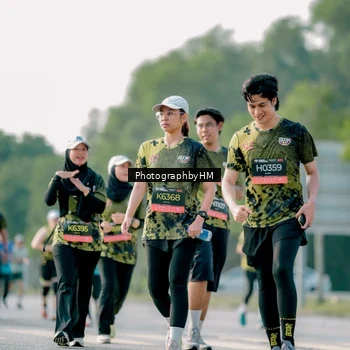 Runner Photo 6441244