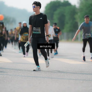 Runner Photo 6441245