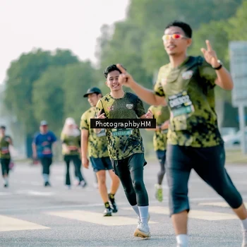Runner Photo 6441246