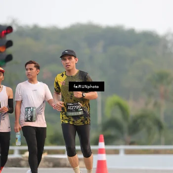 Runner Photo 6441247
