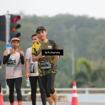 Runner Photo 6441248