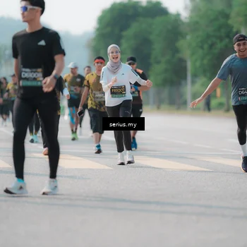 Runner Photo 6441257