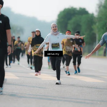 Runner Photo 6441285