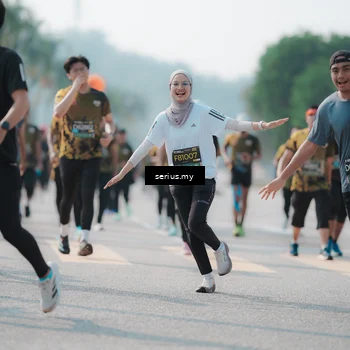 Runner Photo 6441302