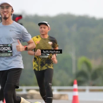 Runner Photo 6441310
