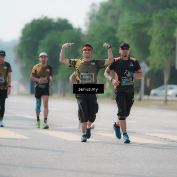 Runner Photo 6441333