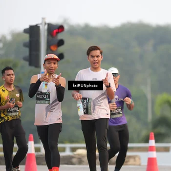 Runner Photo 6441340