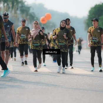 Runner Photo 6441354