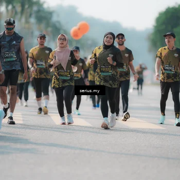 Runner Photo 6441360