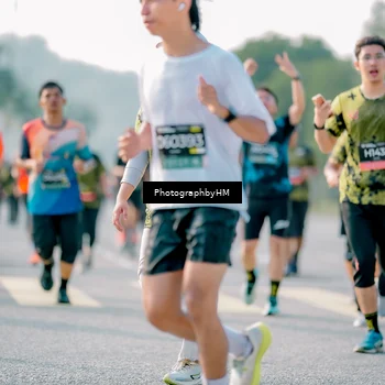 Runner Photo 6441364