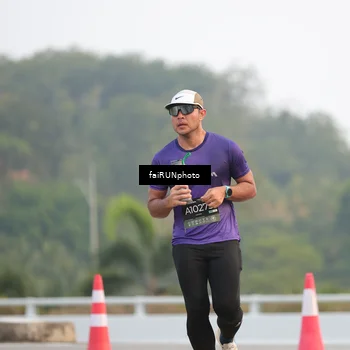 Runner Photo 6441368