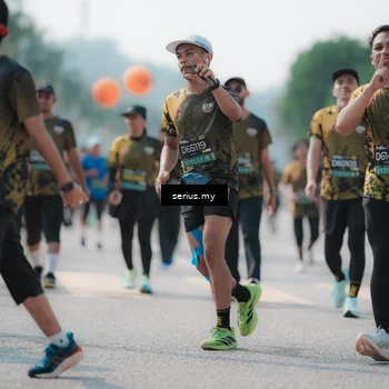 Runner Photo 6441394