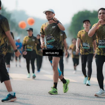 Runner Photo 6441395