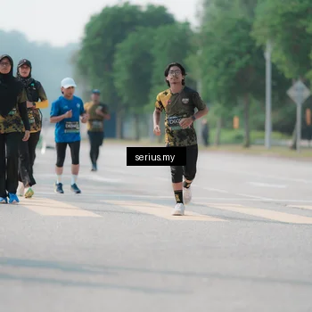 Runner Photo 6441456