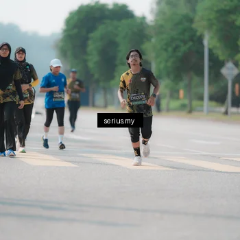 Runner Photo 6441457