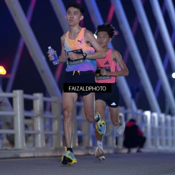 Runner Photo 6441458