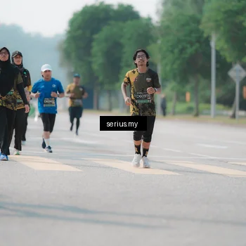 Runner Photo 6441464