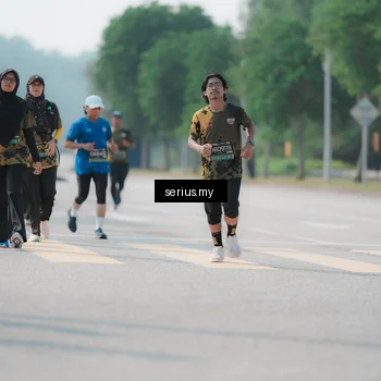Runner Photo 6441469