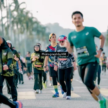 Runner Photo 6441474