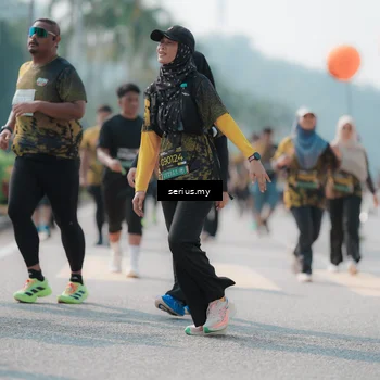 Runner Photo 6441542