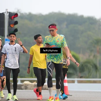 Runner Photo 6441544